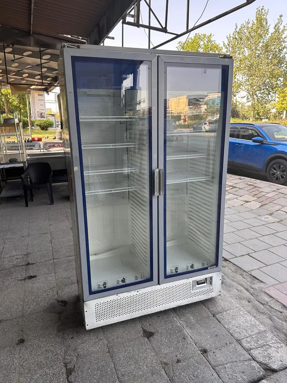 Çift Motorlu Çiftli Meşrubat Dolabı