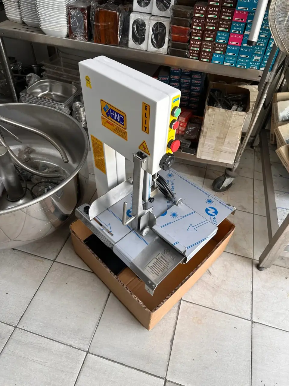 1.5 KW Et Kemik Testeresi HNC marka, fotoğraf 2