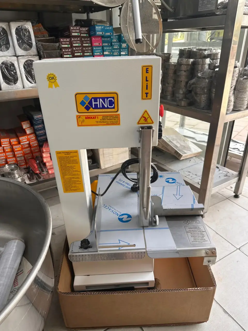 1.5 KW Et Kemik Testeresi HNC marka, fotoğraf 6